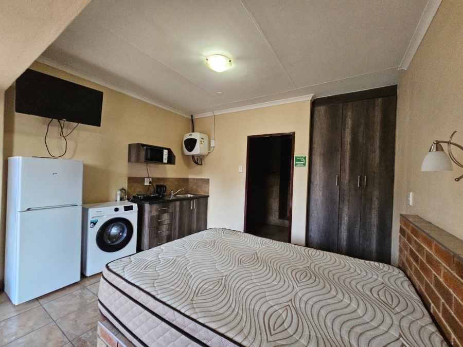 9 Bedroom Property for Sale in Vaalpark Free State